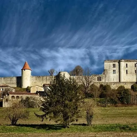 Hébergement de vacances Bourguette La Petite Maison Dans La Prairie *