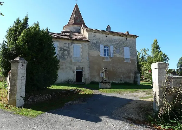 Bourguette Semesterbostad *