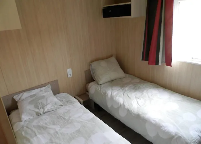 Semesterbostad Bourguette *