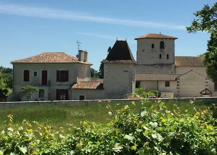 Bourguette Semesterbostad